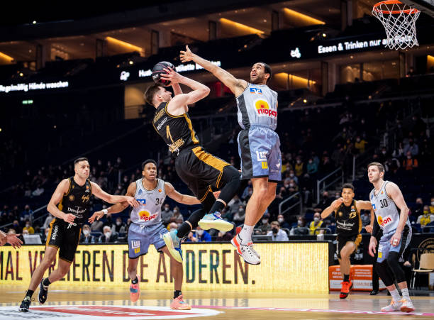 的推波助澜 的推波助澜