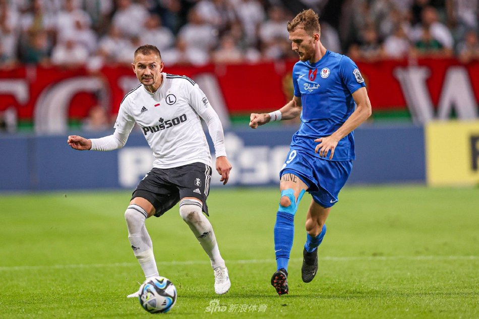 虽然表面上 虽然表面上