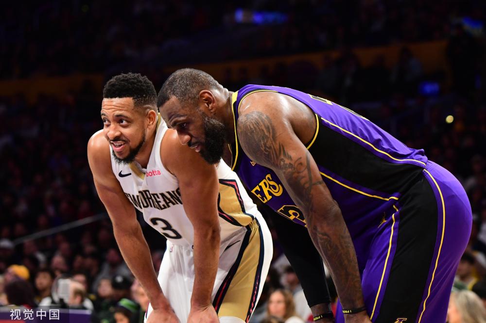 在现场观赛 在现场观赛