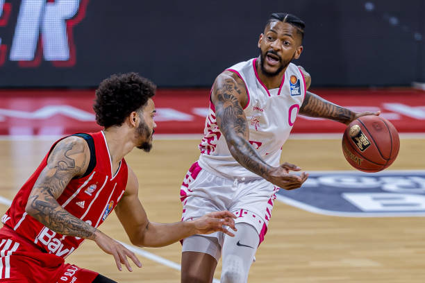 突破十六强 突破十六强