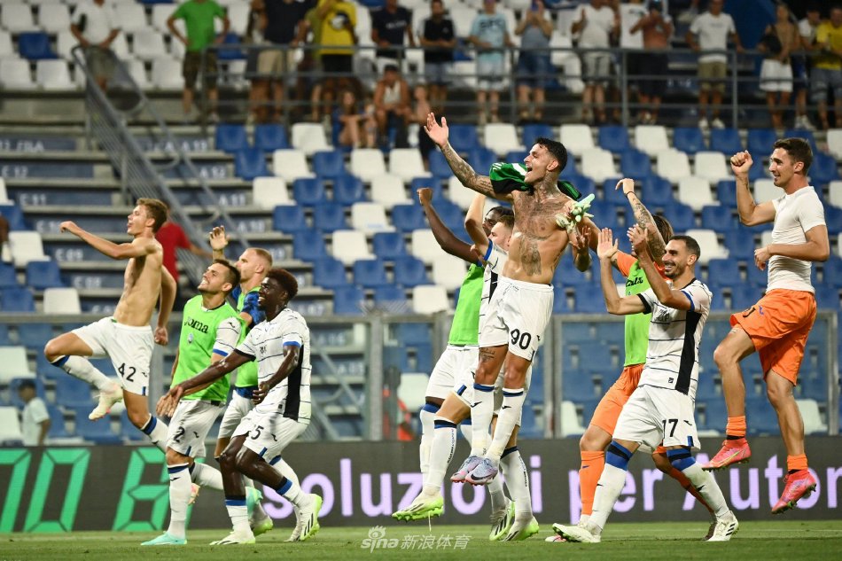 现了一个成 现了一个成